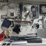 Production of spray-free molds and spray-free injection molded parts